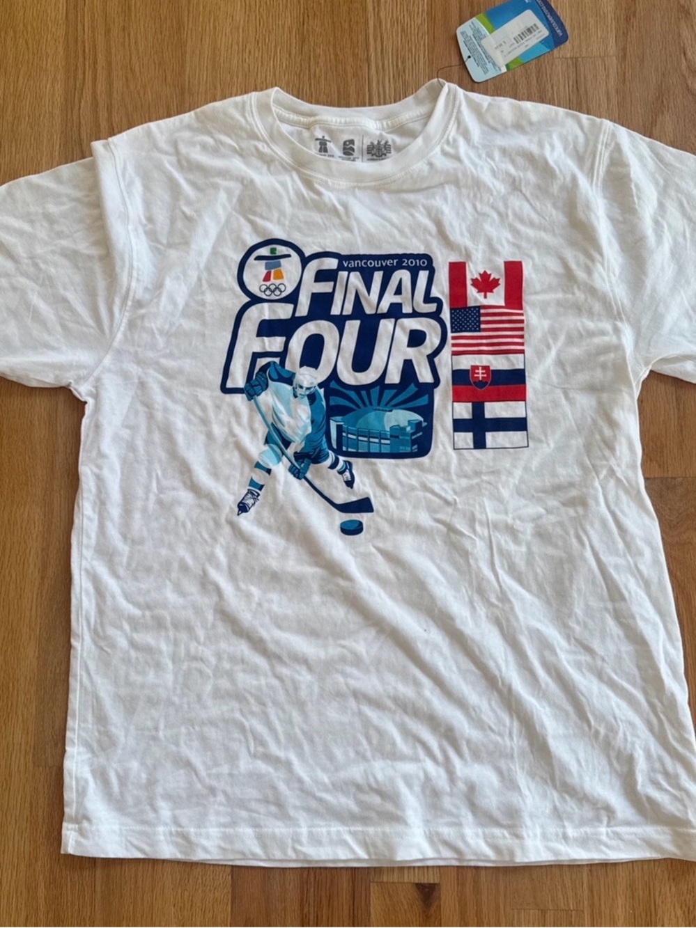 Final Four mens hockey Vancouver 2010 Olympics t shirt m NWT